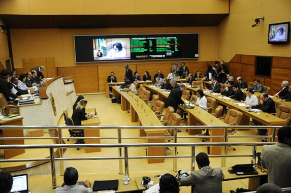 Proinveste é, finalmente, aprovado pelos deputados