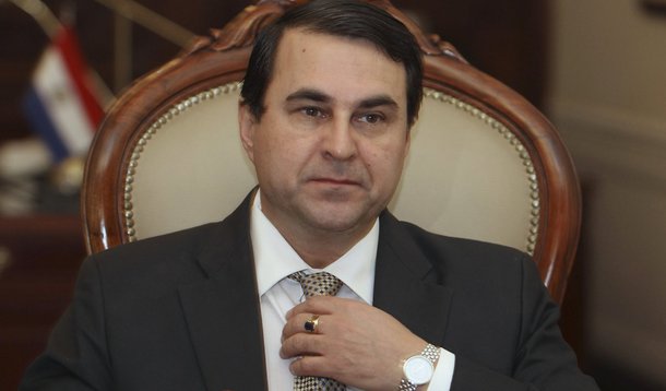 Fora do Mercosul até abril, Paraguai é suspenso da Unasul