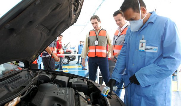 Kassab é reprovado na inspeção veicular