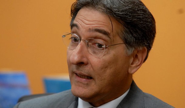 Dilma chama Pimentel a Brasília para se explicar