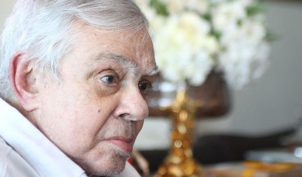 Chico Anysio volta a ser internado