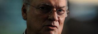Roberto Freire rebate críticas e malha o PT
