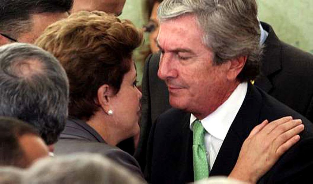 Aviso aos navegantes: Dilma não é Collor