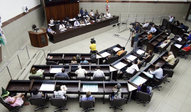 Justiça libera verba indenizatória na Câmara de BH