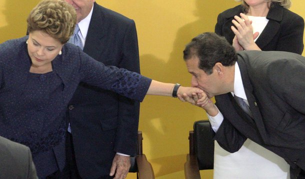 Acabou a graça, Lupi, é hora de sair