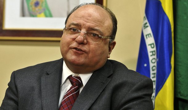 Vaccarezza defende Lupi como 'um homem honesto'