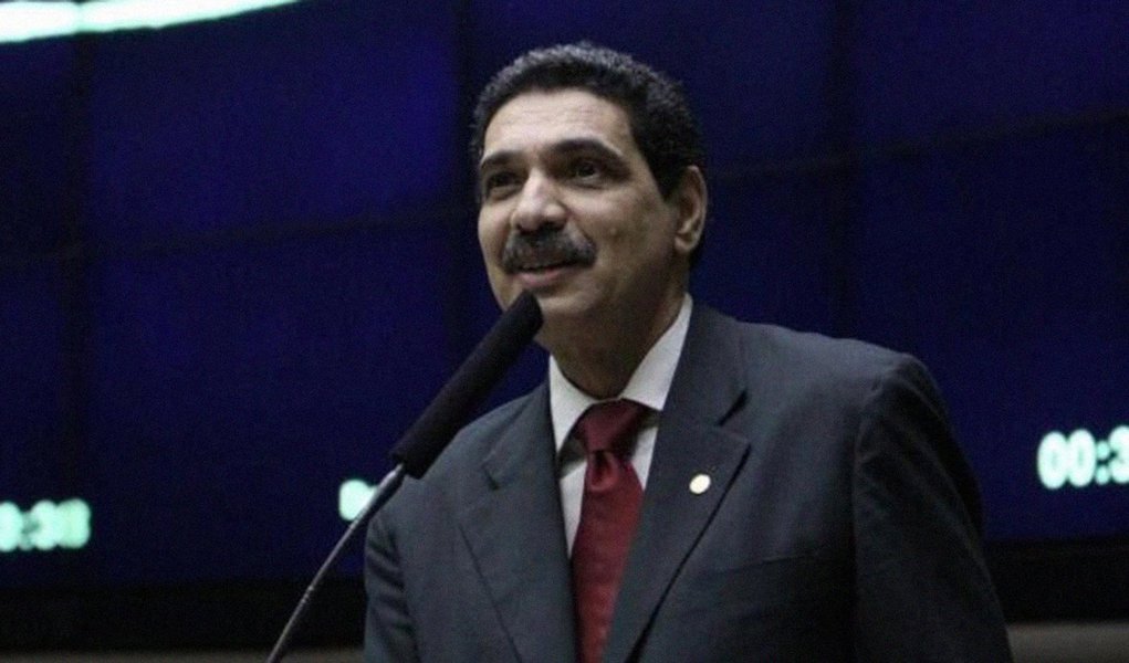 STF adia julgamento de João Paulo por improbidade