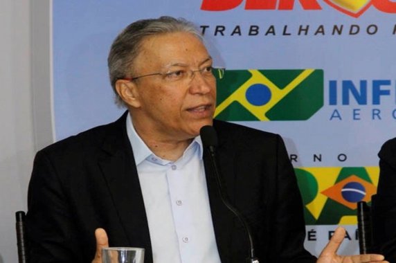 Déda: "me espanta um promotor querer politizar uma questão técnica"