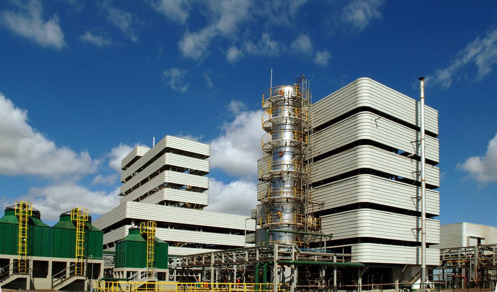 Vale inaugura usina de extração de palma para biocombustível