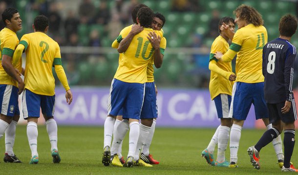 Brasil segue fora da lista dos 10 melhores da Fifa