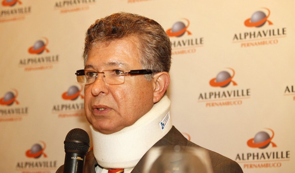 Sérgio Guerra quer Elias fora do debate com o PSB