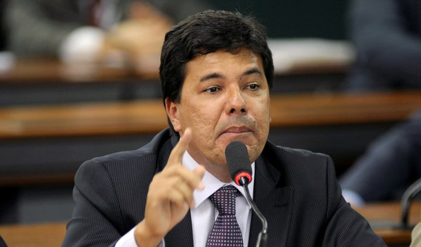Mendonça Filho propõe reabertura de concessão fiscal para setor automotivo no NE