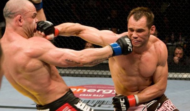 Americano vence Wanderley Silva no UFC 147