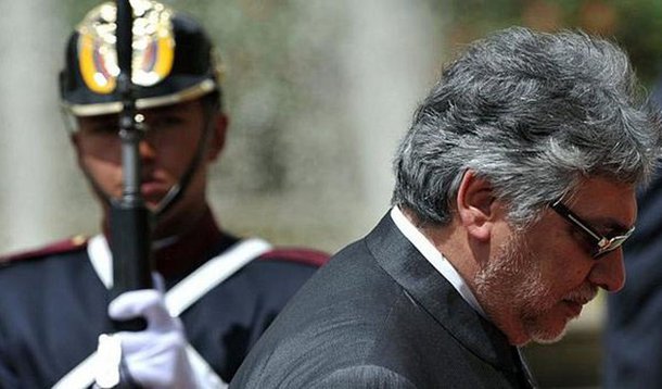 Como elite, mídia e Igreja católica jantaram Lugo