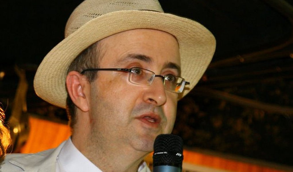  Para Reinaldo Azevedo, destituição de Lugo foi “constitucional e democrática” 