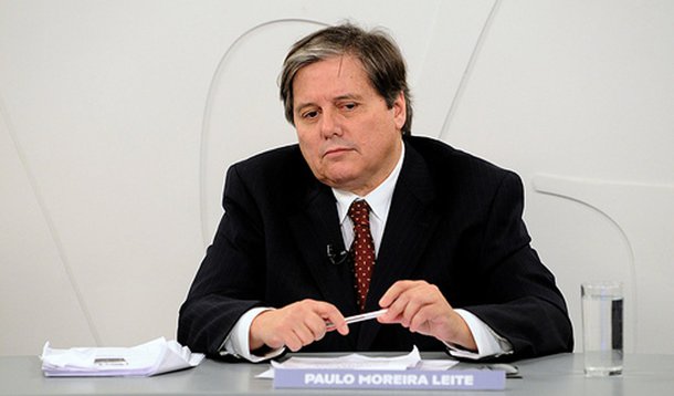 "Quem não tem voto caça com Valério"