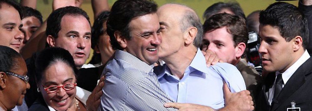 Serra quer assombrar Aécio até último segundo