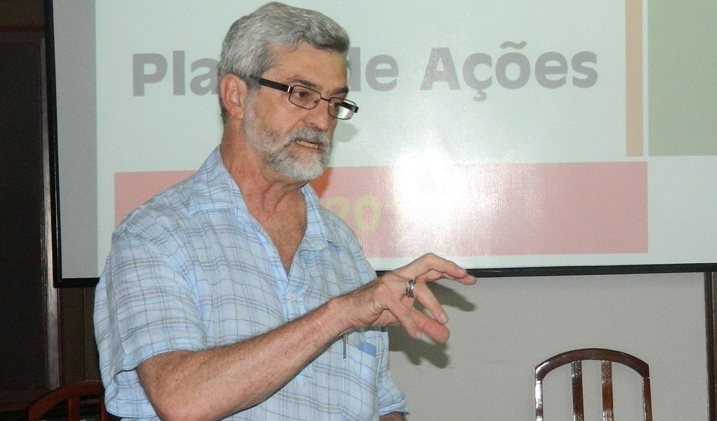 Muita discussão à frente do PT no Recife