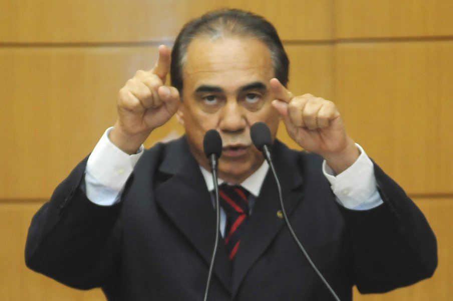"Até parece que depois do Proinveste, Sergipe não terá mais problemas"