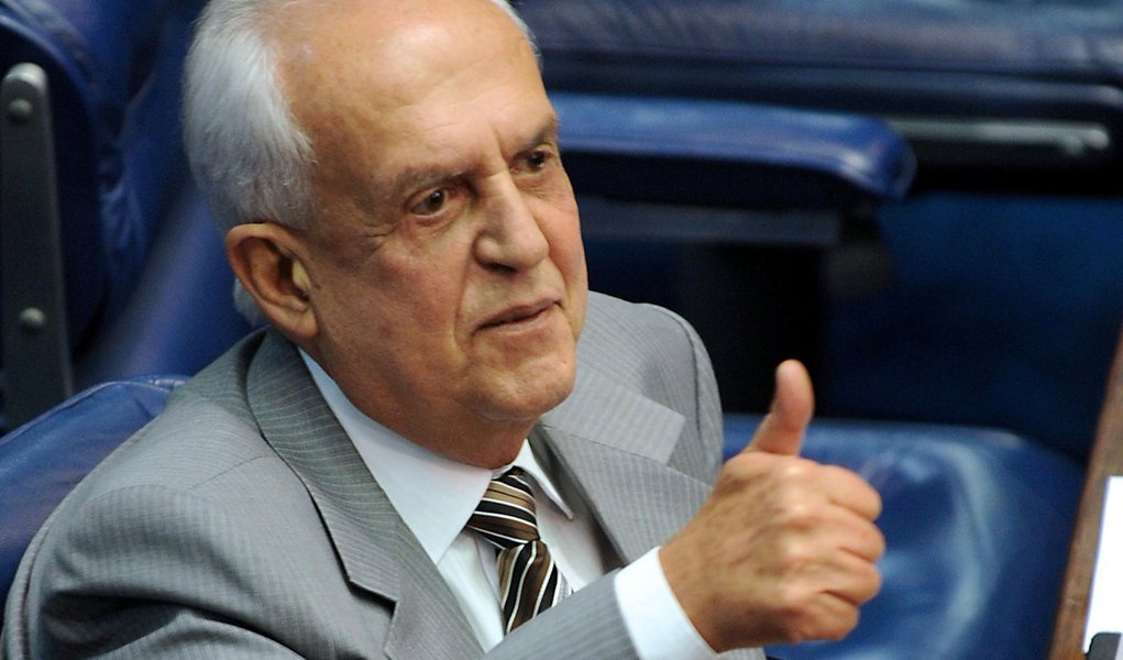 Jarbas se recupera e deve ter alta na sexta