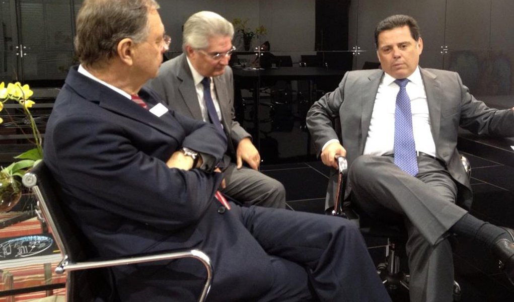 Perillo busca investimento para Goiás em São Paulo