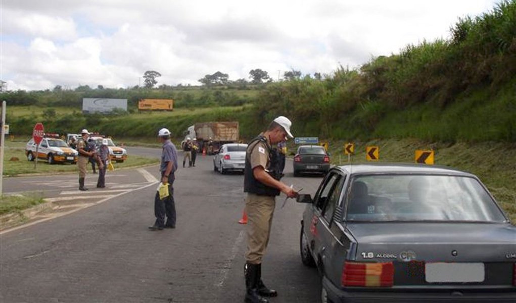 Clandestinos dominam estradas no Norte de Minas
