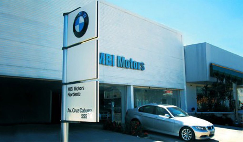 Governo de Santa Catarina anuncia fábrica da BMW