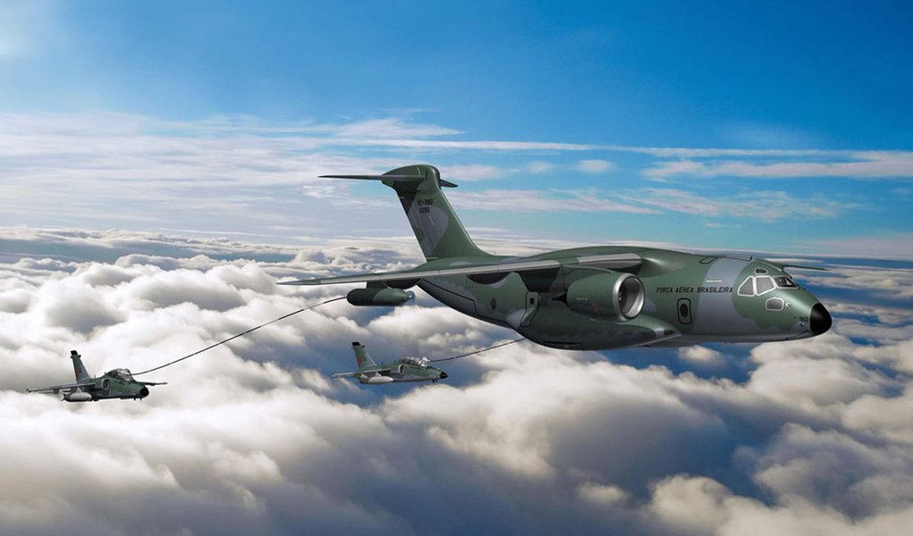 Embraer busca parceiros em Minas Gerais