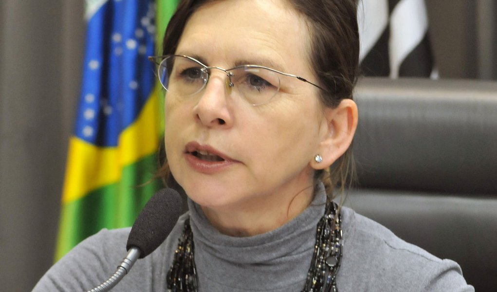 Justiça bloqueia bens de ex-secretária de Marta Suplicy