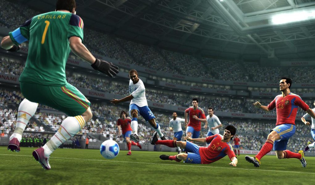 Konami acusa FIFA de copiar Pro Evolution Soccer