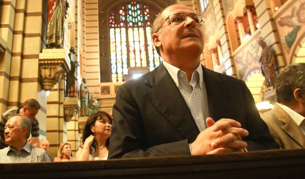 Alckmin cobra rapidez no pagamento de precatórios