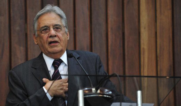 Lupi deveria deixar ministério, recomenda FHC