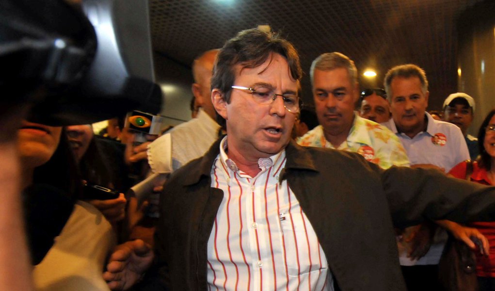João da Costa vê crise petista ampliada
