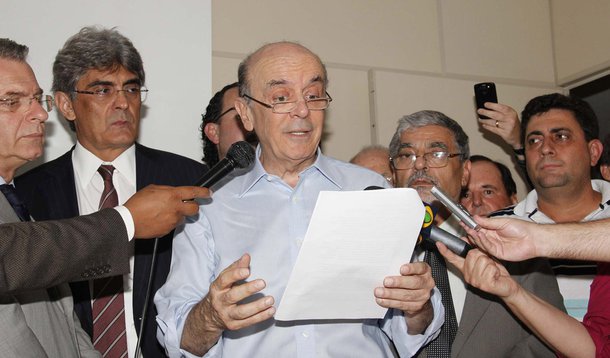 Na primeira chance, Serra já nacionaliza eleição de SP