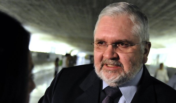 Justiça determina quebra de sigilos de Agnelo e Orlando Silva