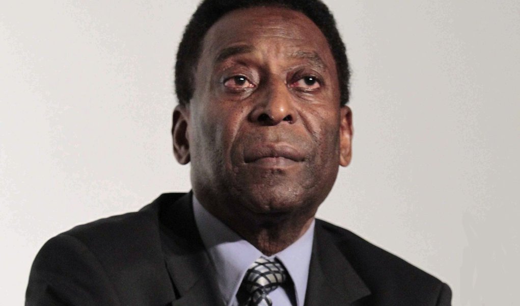 De Pelé para Romário: "Fui eleito Rei faz tempo"