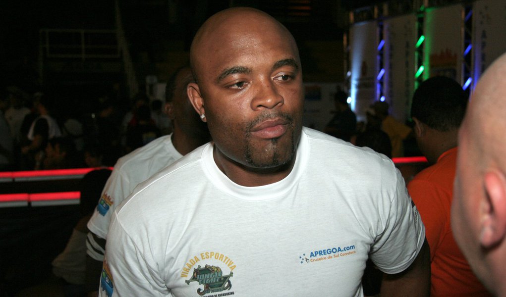 Anderson Silva pode lutar no Morumbi