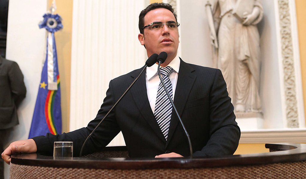 Deputados aumentarão sua verba de gabinete