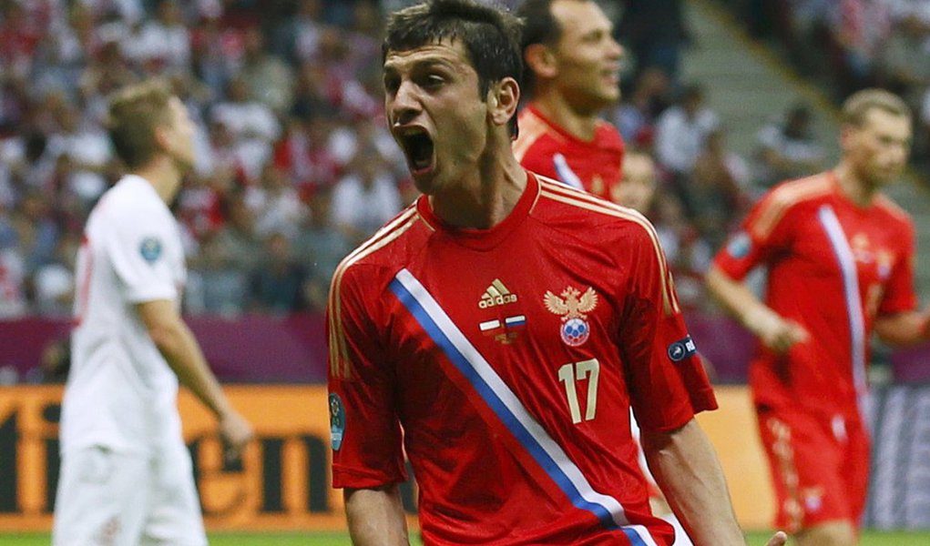 No empate entre Polônia e Rússia, Dzagoev saiu ganhando