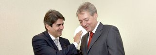 Valin promete cumprir Lei de Informação até 31/7