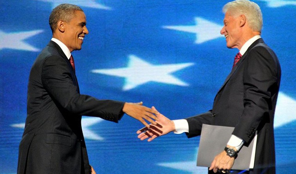 Obama e Clinton defendem lei de imigração