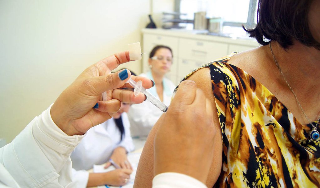 Vacinação contra a gripe em Alagoas é prorrogada