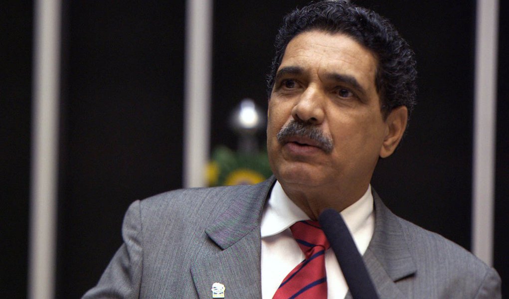 João Paulo impõe condição para PT apoiar PSB 