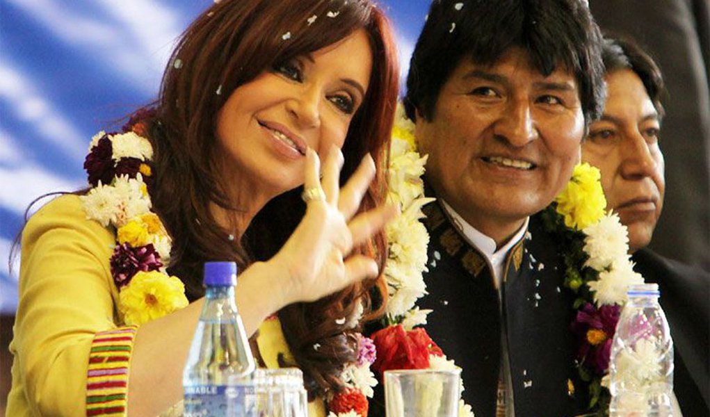 Presidentes sul-americanos cumprimentam Maduro pela vitória