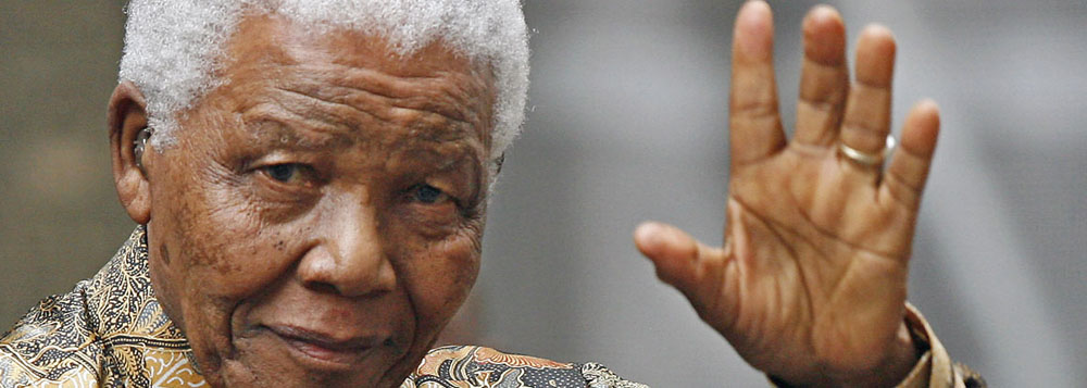 Disputa por patrimônio de Mandela envolve filhas e amigos