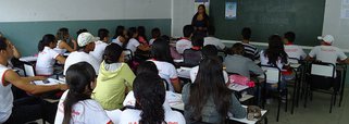 Escolas estaduais fazem ação integrada contra a dengue