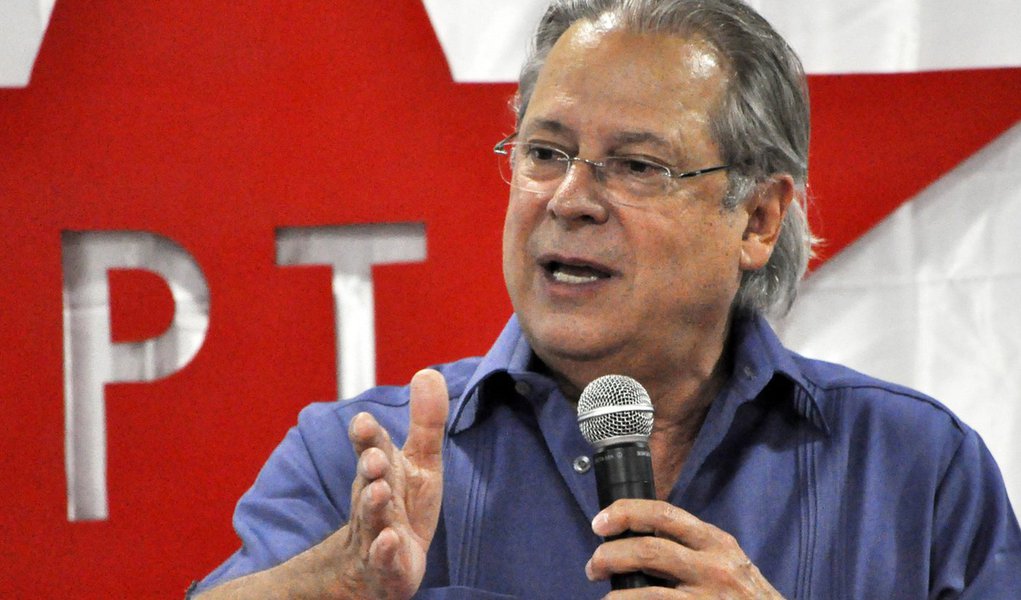 Dirceu defende candidato do PT para Pernambuco
