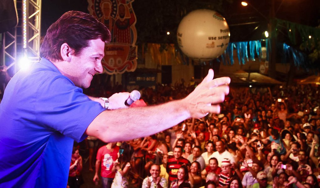 57% dos recifenses aprovam gestão de Geraldo