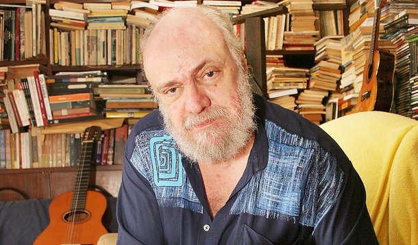 Aldir Blanc reforça coro pela saída de Marin