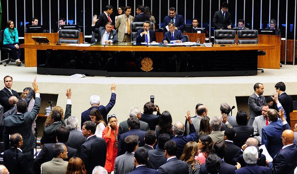 Plenário pode votar pena maior para sequestro de grávida ou doente